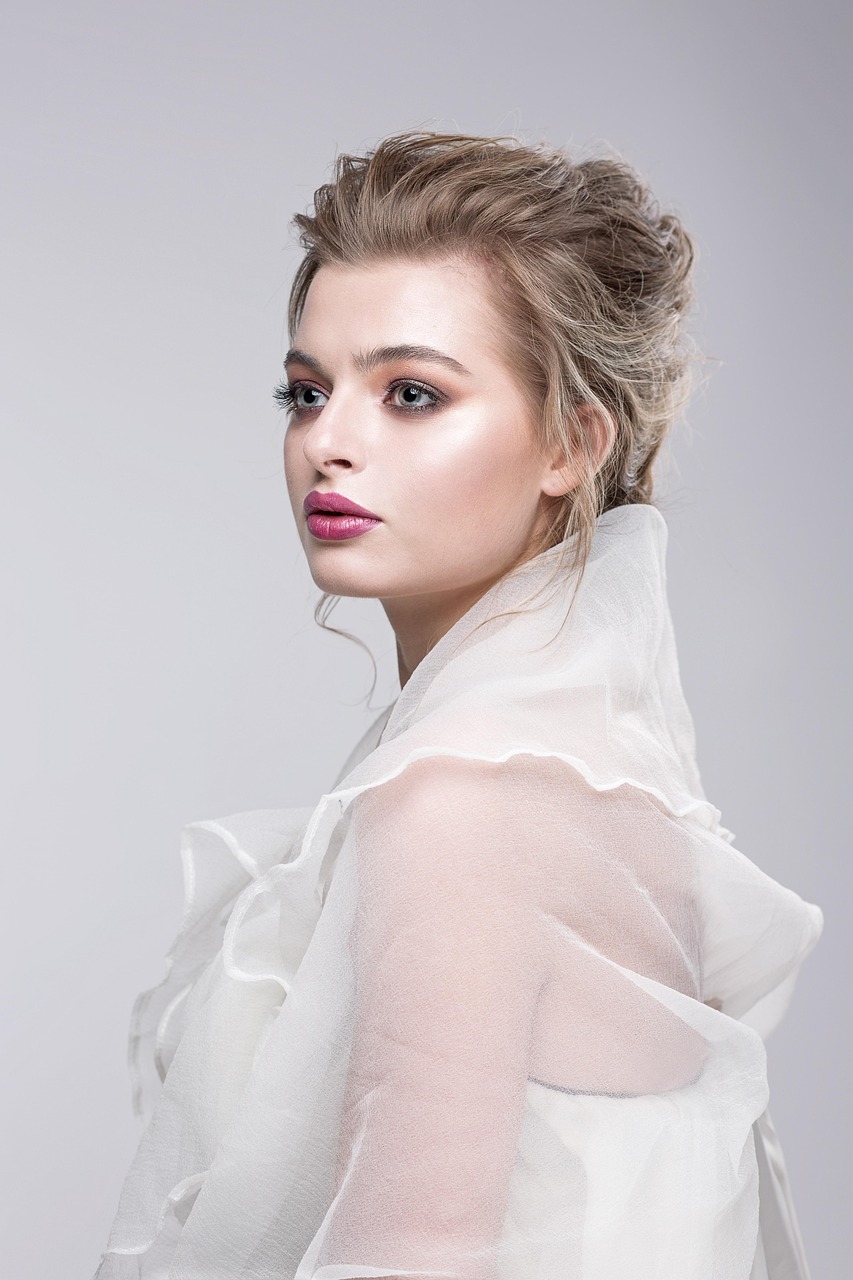 entdecken sie die neuesten trends der modewelt! unsere kollektion bietet stilvolle kleidung und accessoires für jeden anlass. lassen sie sich inspirieren und finden sie ihren einzigartigen look!
