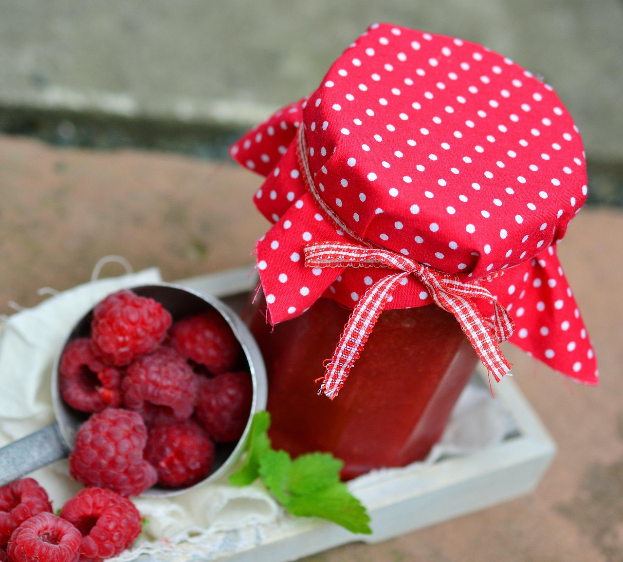 entdecken sie die exquisite welt der marmelade! unsere handgemachten fruchtaufstriche bieten eine köstliche vielfalt an aromen, die jeden frühstückstisch bereichern. ideal für liebhaber feiner leckereien!